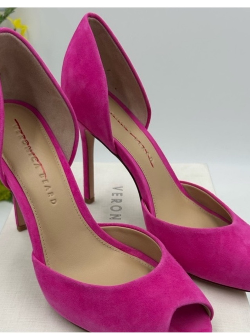 Veronica Beard Gaydot Hot Pink Suede peep toe Heels love cond 
size 8